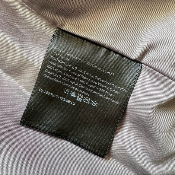 Lululemon Savasana Waterproof Jacket - Picture 11 of 12